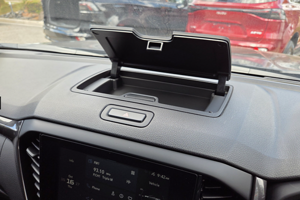 2025 Isuzu D-MAX X-RIDER 4X4