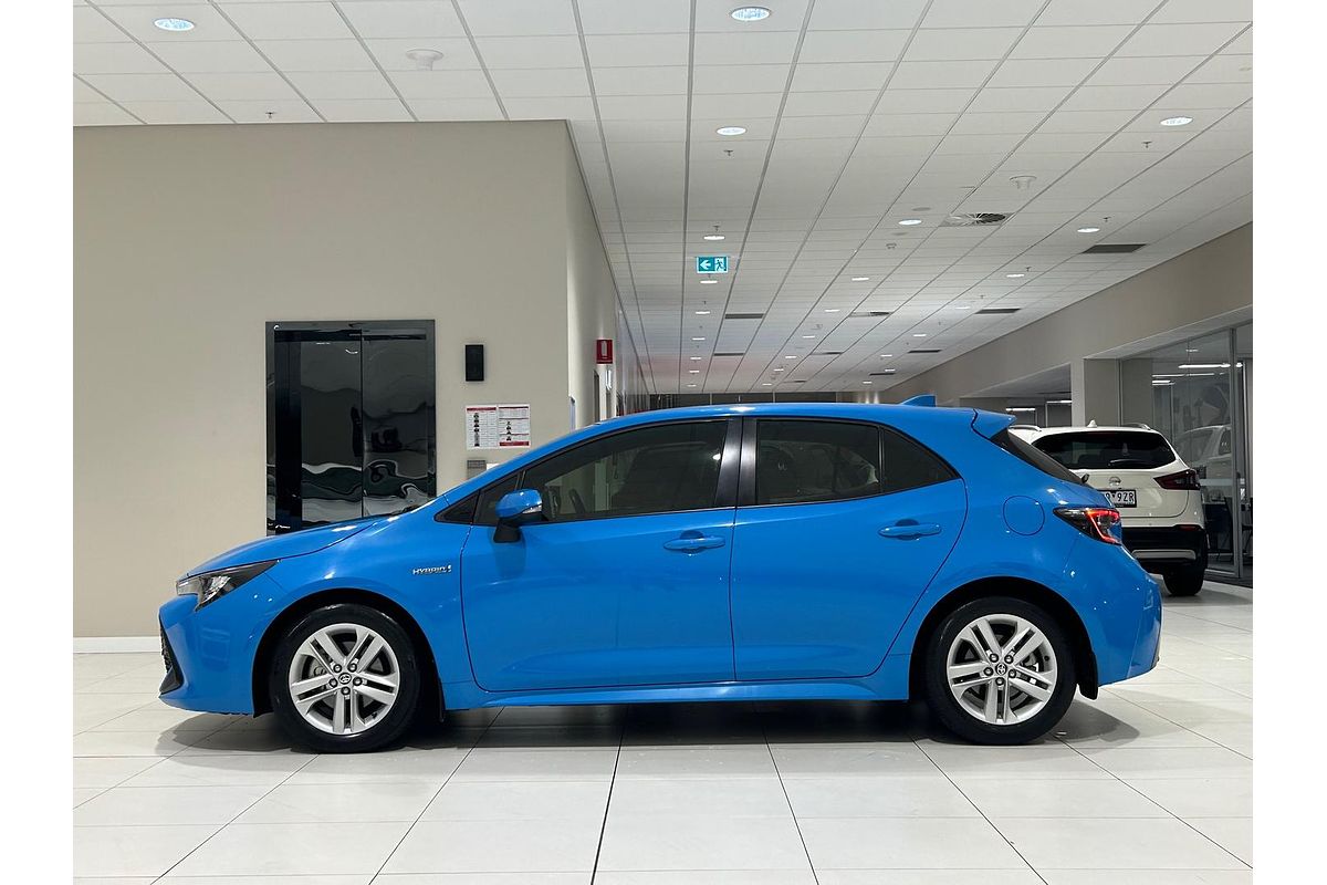 2022 Toyota Corolla Ascent Sport Hybrid ZWE211R