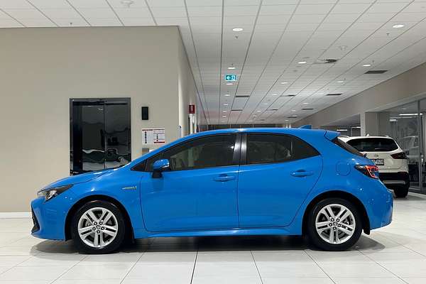 2022 Toyota Corolla Ascent Sport Hybrid ZWE211R