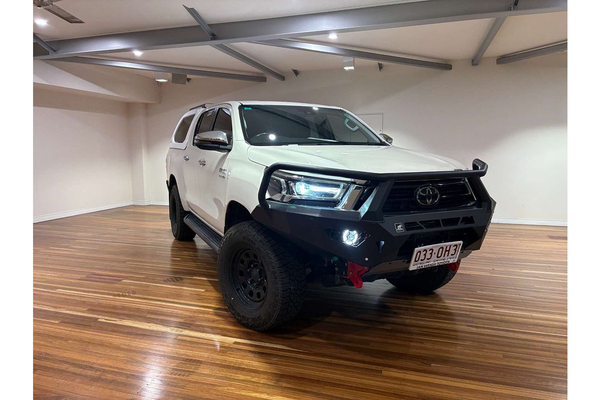 2021 Toyota Hilux SR5 GUN126R 4X4