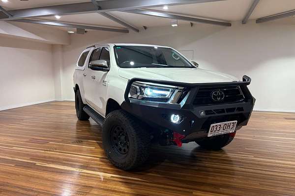 2021 Toyota Hilux SR5 GUN126R 4X4