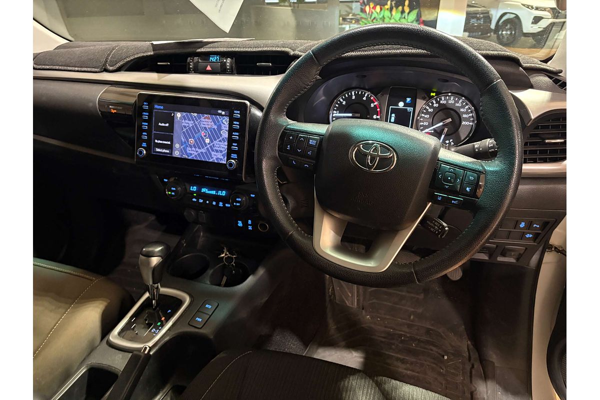 2021 Toyota Hilux SR5 GUN126R 4X4