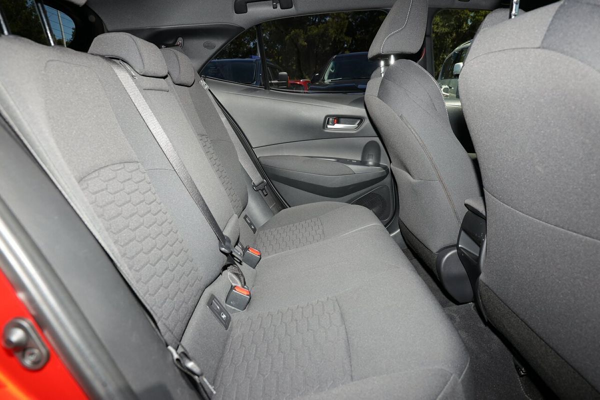 2020 Toyota Corolla SX MZEA12R