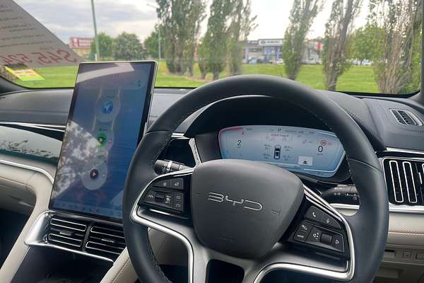 2025 BYD SEALION 6 Premium