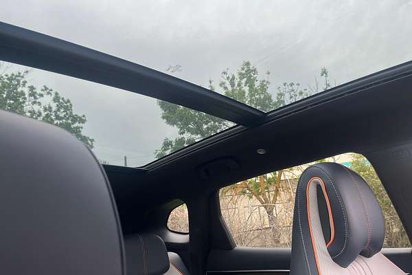 2025 BYD SEALION 6 Premium