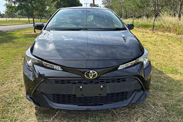 2018 Toyota Corolla Ascent Sport MZEA12R