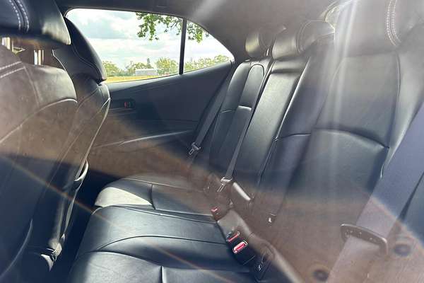 2018 Toyota Corolla Ascent Sport MZEA12R