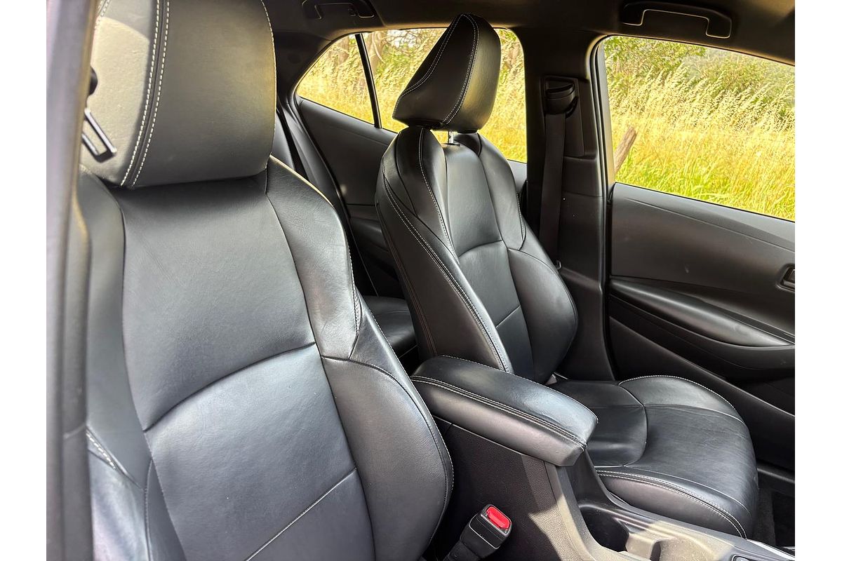 2018 Toyota Corolla Ascent Sport MZEA12R