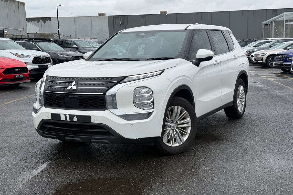 2025 Mitsubishi Outlander ES 5 SEAT (AWD) ZM MY24