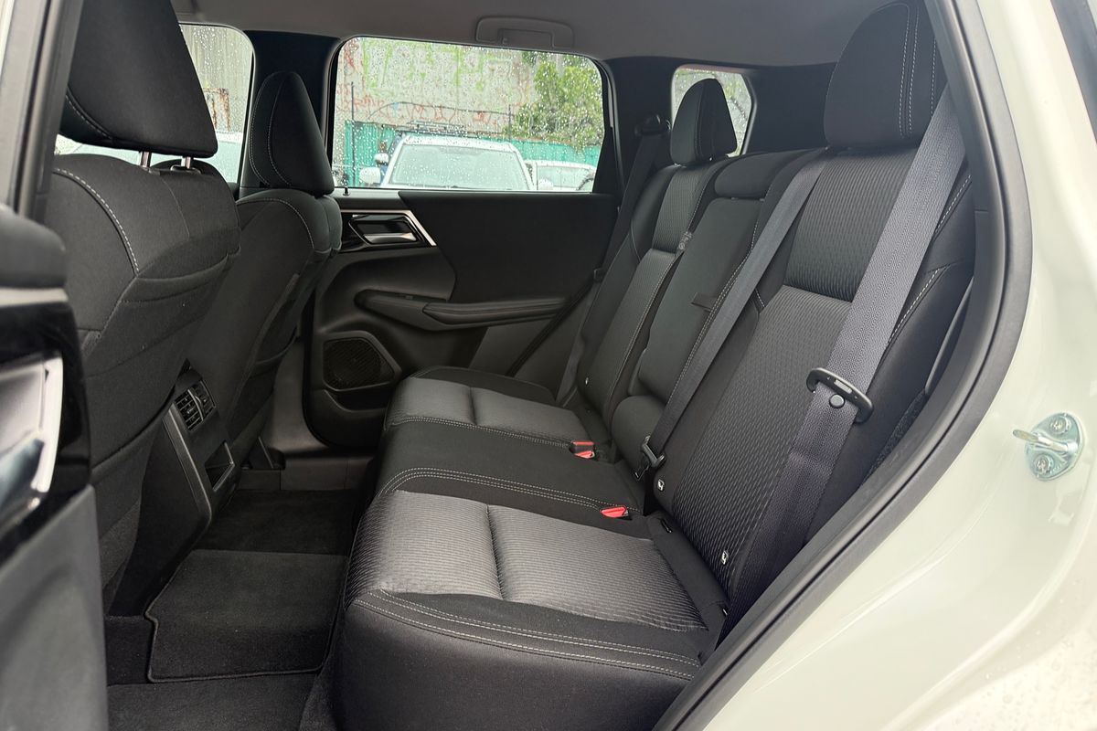 2025 Mitsubishi Outlander ES 5 SEAT (AWD) ZM MY24