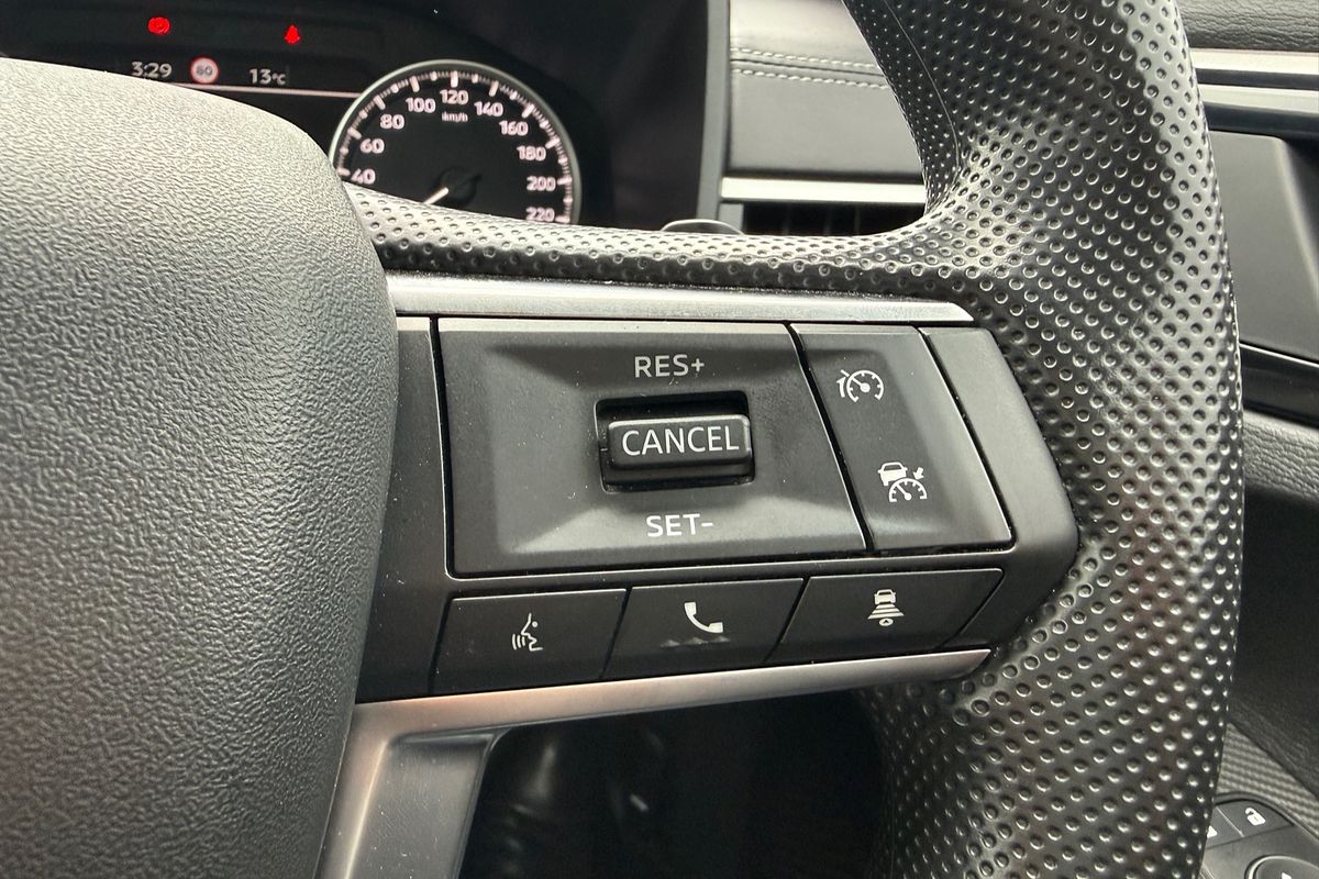 2025 Mitsubishi Outlander ES 5 SEAT (AWD) ZM MY24