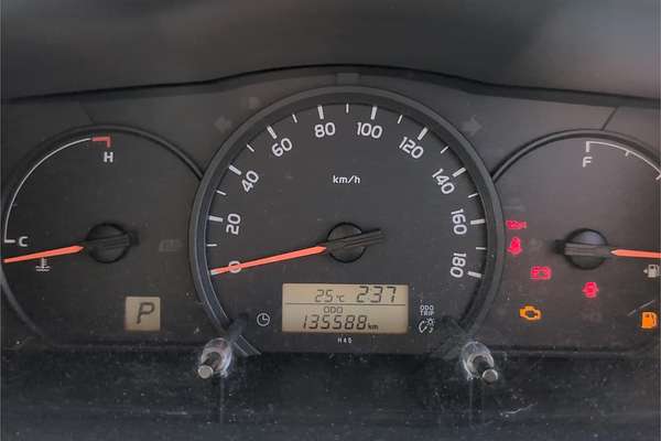 2014 Toyota Hiace Long DX