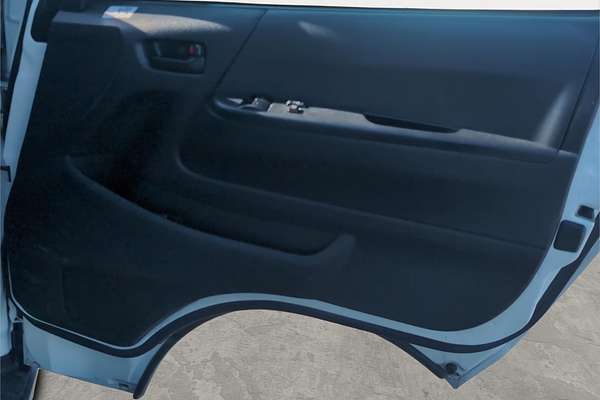 2014 Toyota Hiace Long DX