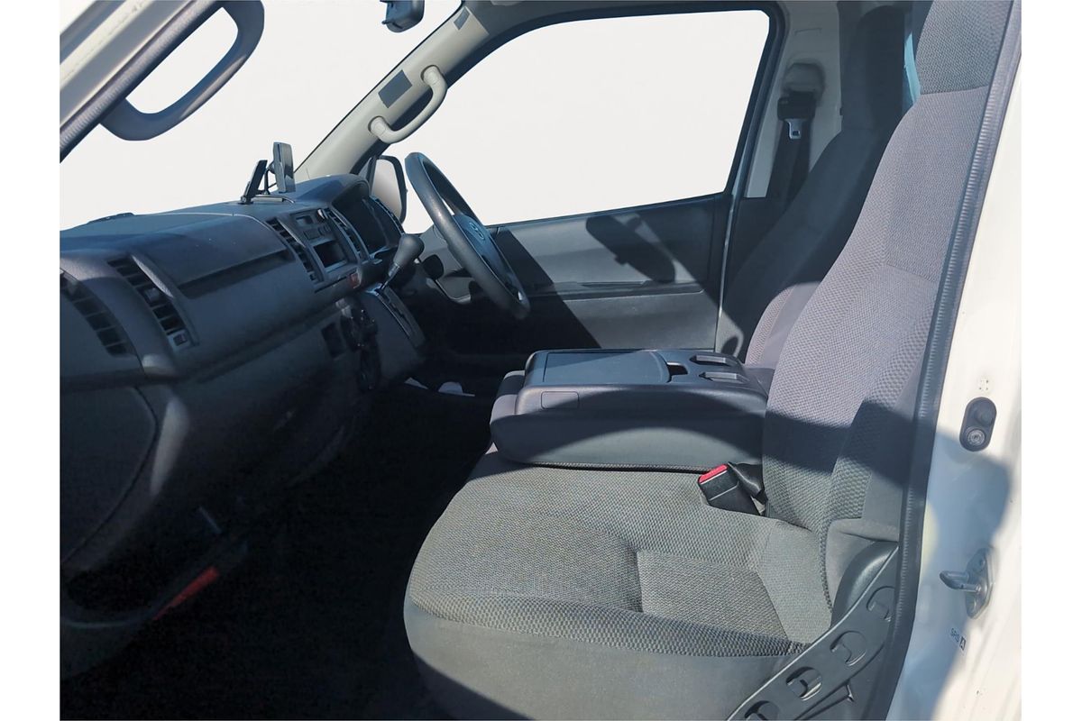 2014 Toyota Hiace Long DX