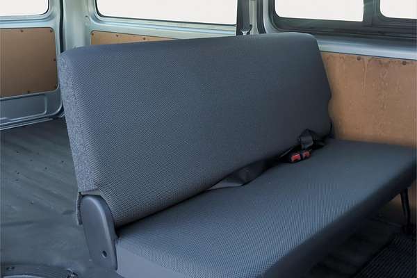 2015 Toyota Hiace DX