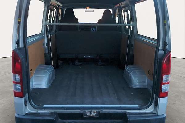 2015 Toyota Hiace DX