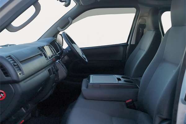 2015 Toyota Hiace DX