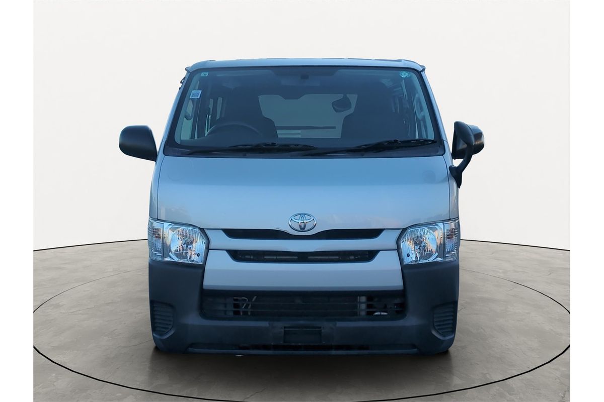 2015 Toyota Hiace DX