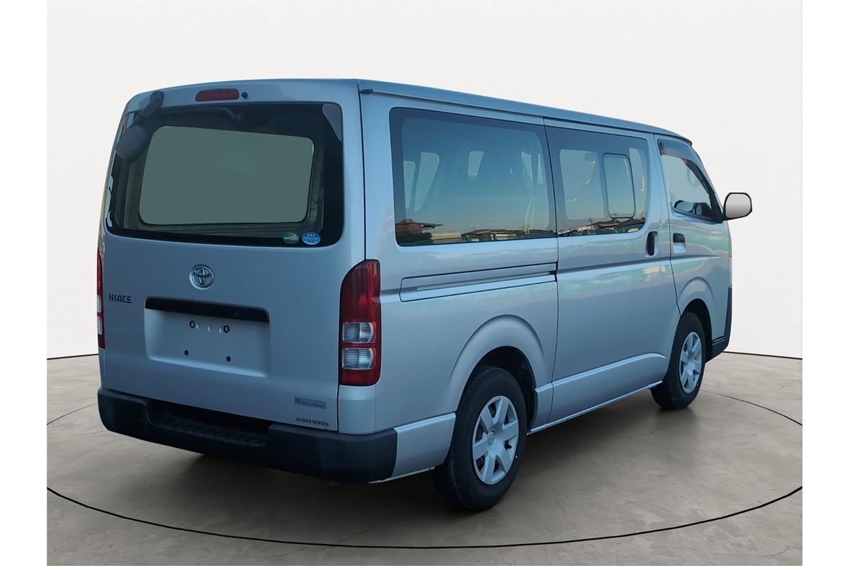 2015 Toyota Hiace DX