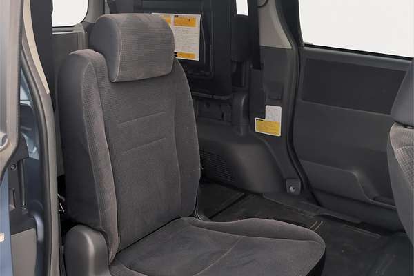 2008 Toyota Voxy Welcab