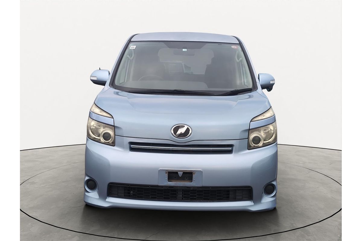 2008 Toyota Voxy Welcab