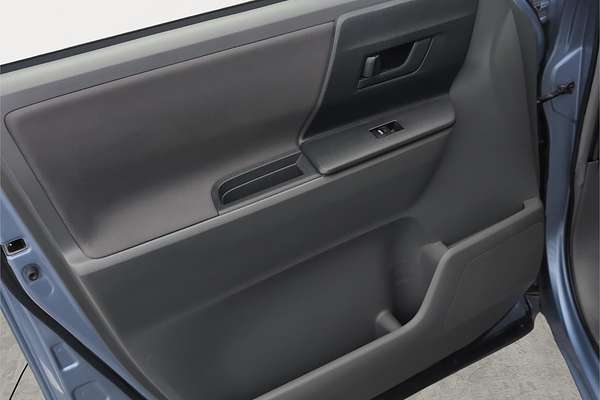 2008 Toyota Voxy Welcab