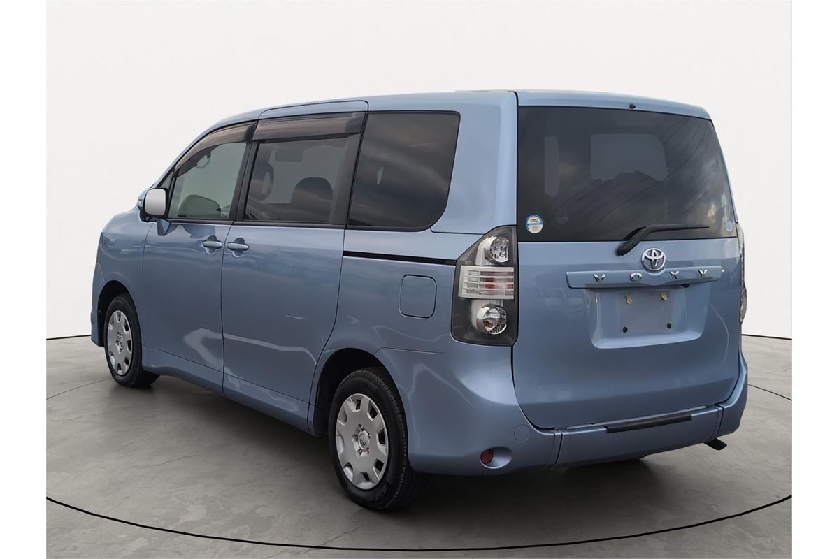 2008 Toyota Voxy Welcab