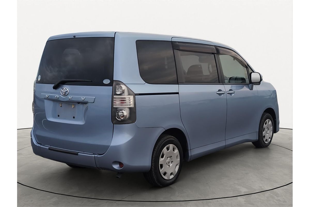 2008 Toyota Voxy Welcab