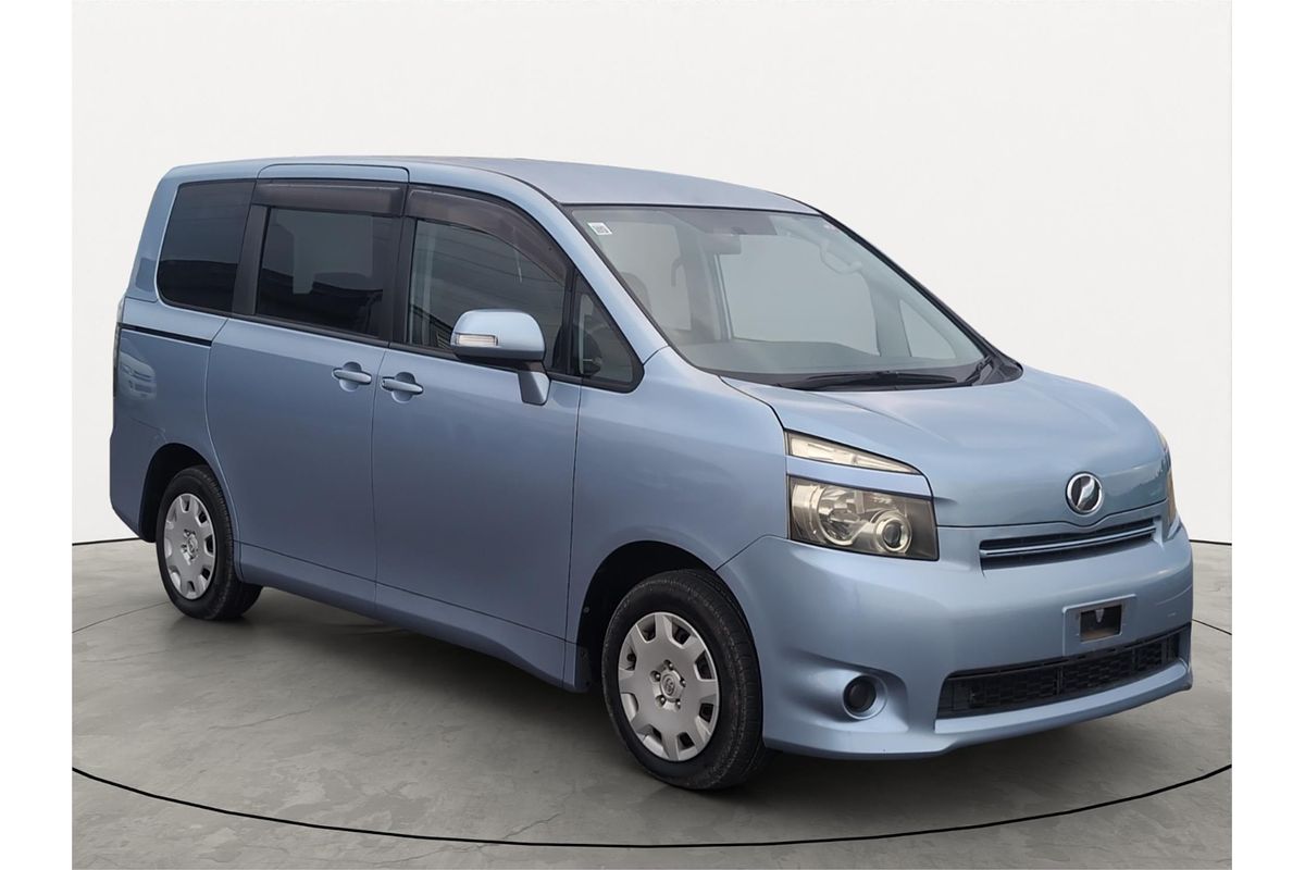 2008 Toyota Voxy Welcab