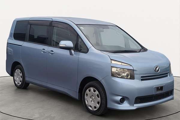 2008 Toyota Voxy Welcab