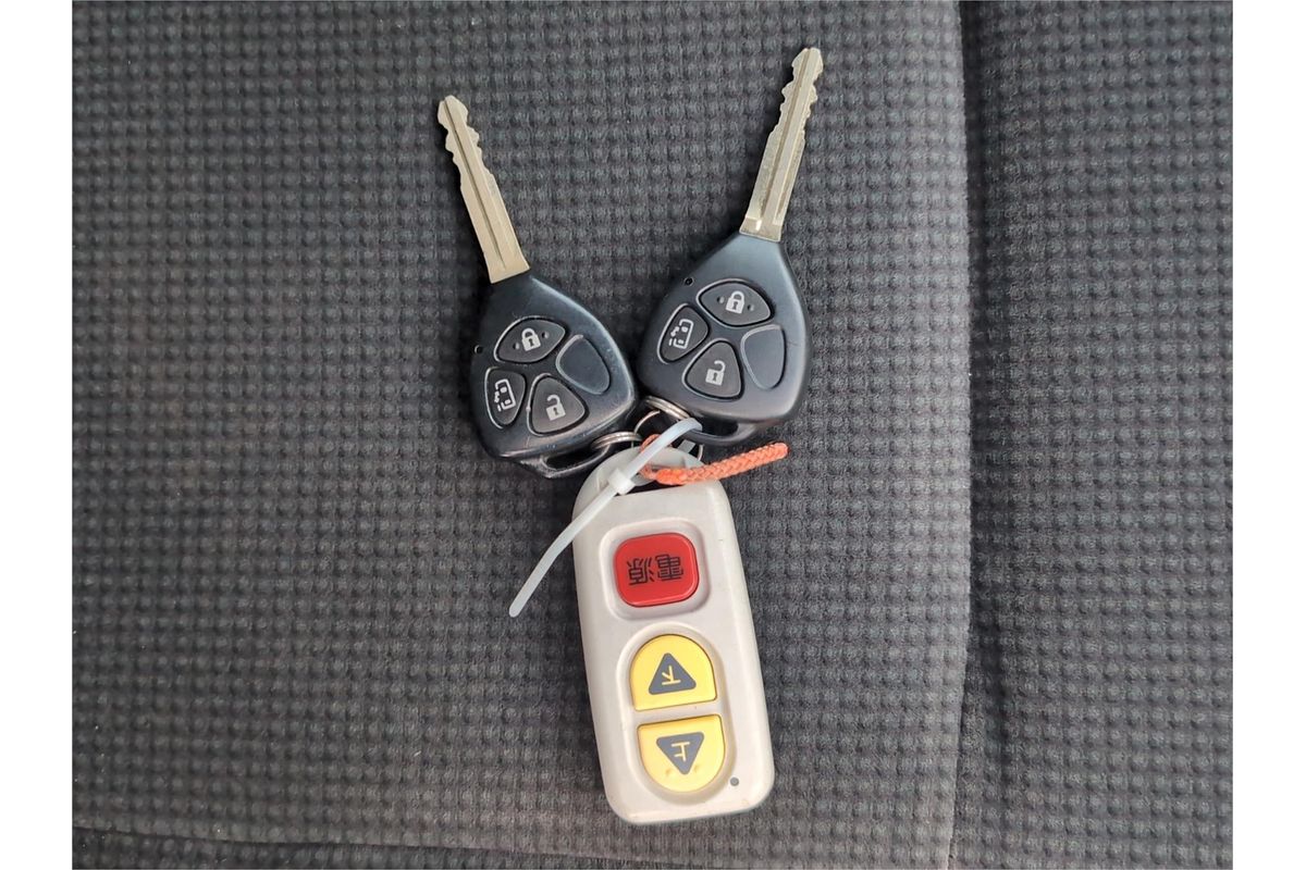 2008 Toyota Voxy Welcab