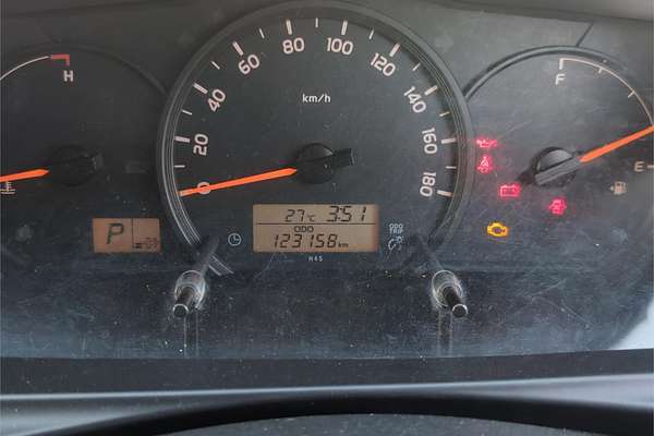 2014 Toyota Hiace Long DX 4WD