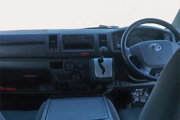 2014 Toyota Hiace Long DX 4WD