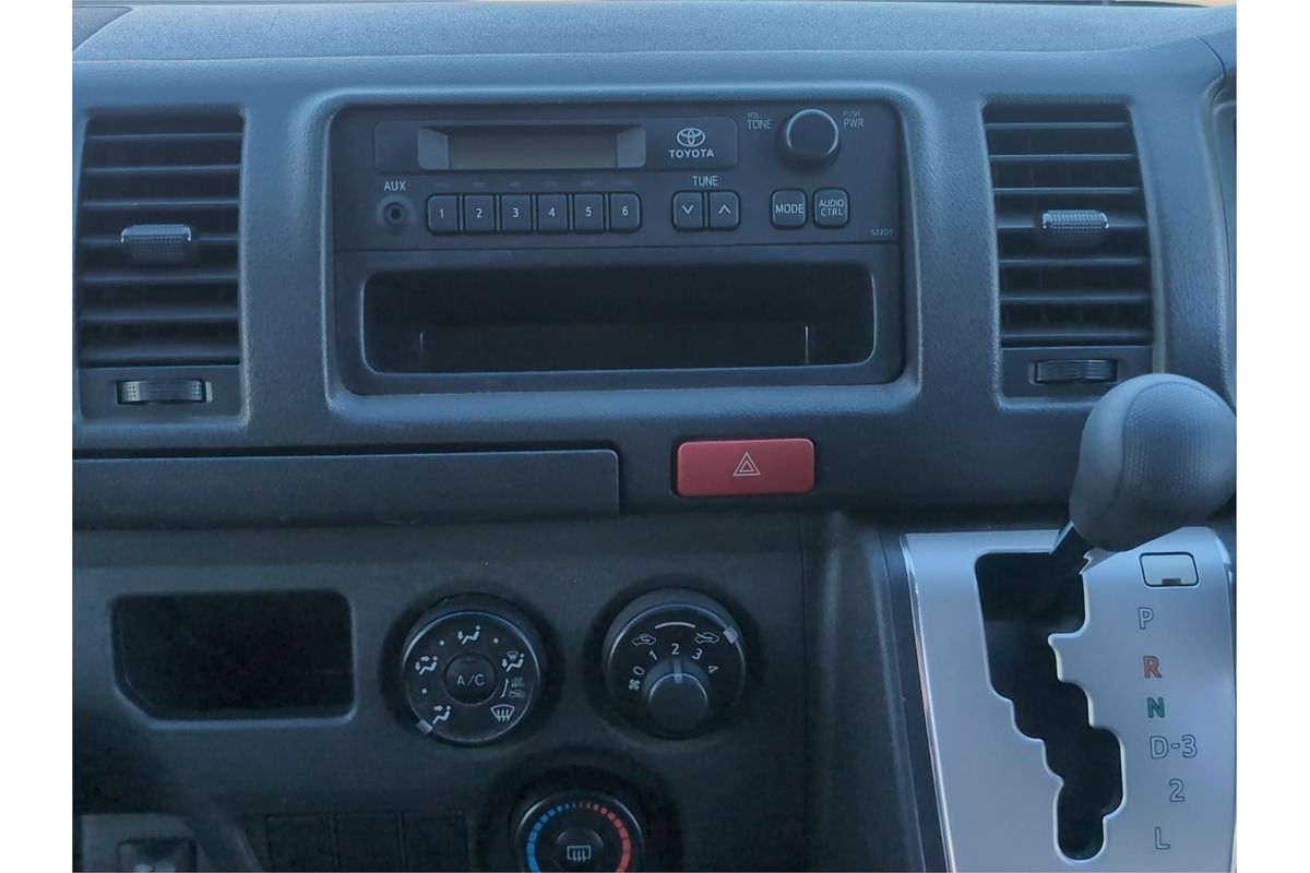 2014 Toyota Hiace Long DX 4WD