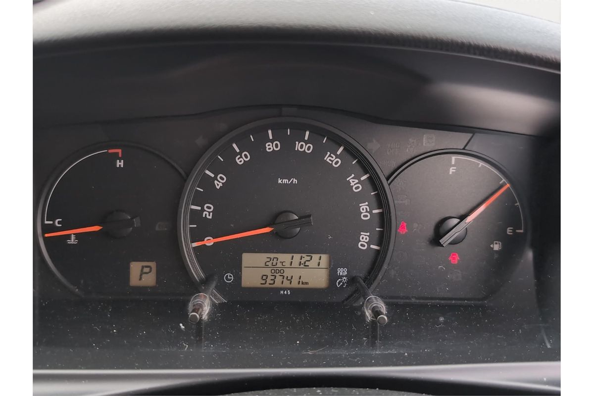 2016 Toyota Hiace DX