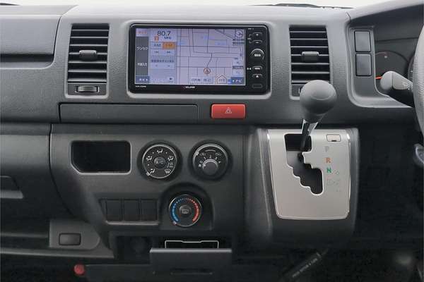 2016 Toyota Hiace DX