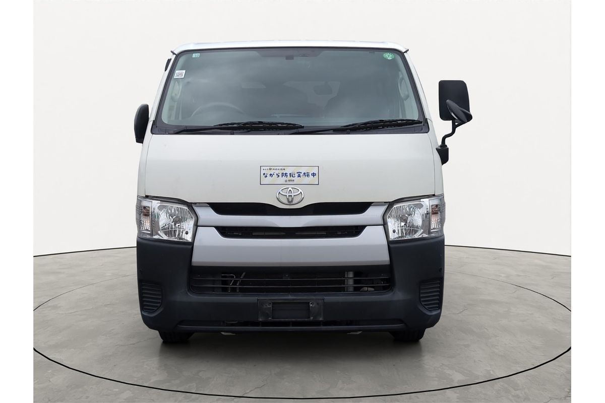 2016 Toyota Hiace DX