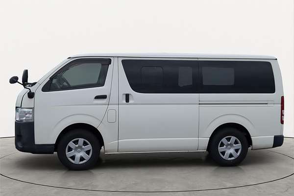 2016 Toyota Hiace DX