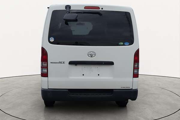 2016 Toyota Hiace DX