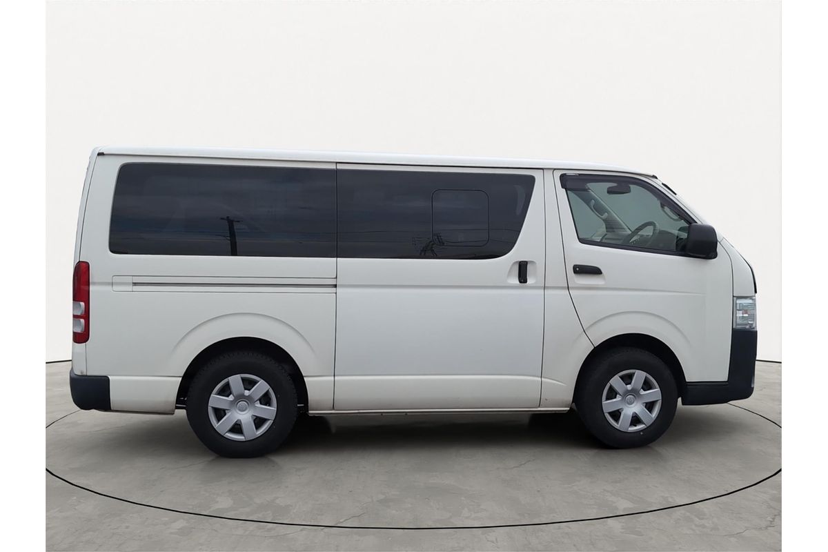 2016 Toyota Hiace DX