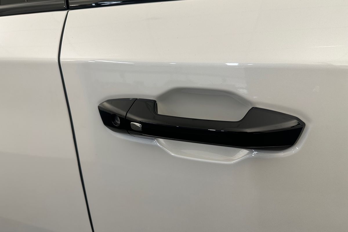 2025 LDV D90 Executive SV9A