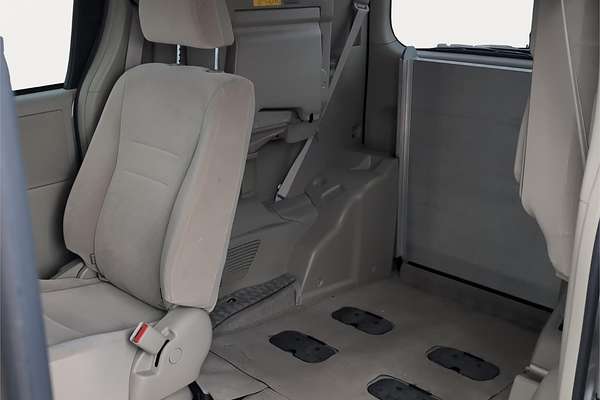 2012 Toyota Noah XL Selection Welcab ZZR70G