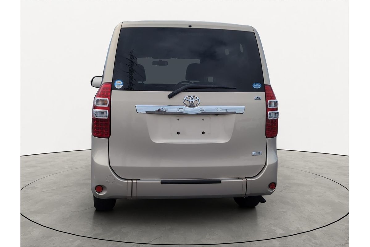 2012 Toyota Noah XL Selection Welcab ZZR70G