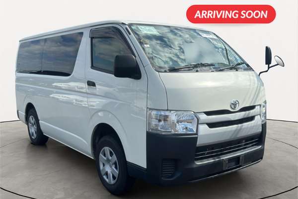 2017 Toyota Hiace Long DX 4WD