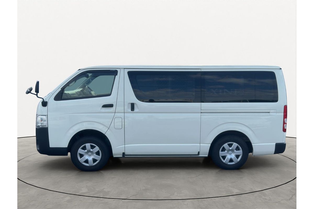 2017 Toyota Hiace Long DX 4WD