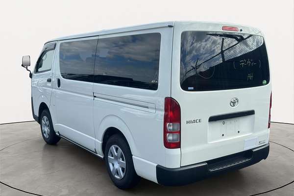 2017 Toyota Hiace Long DX 4WD