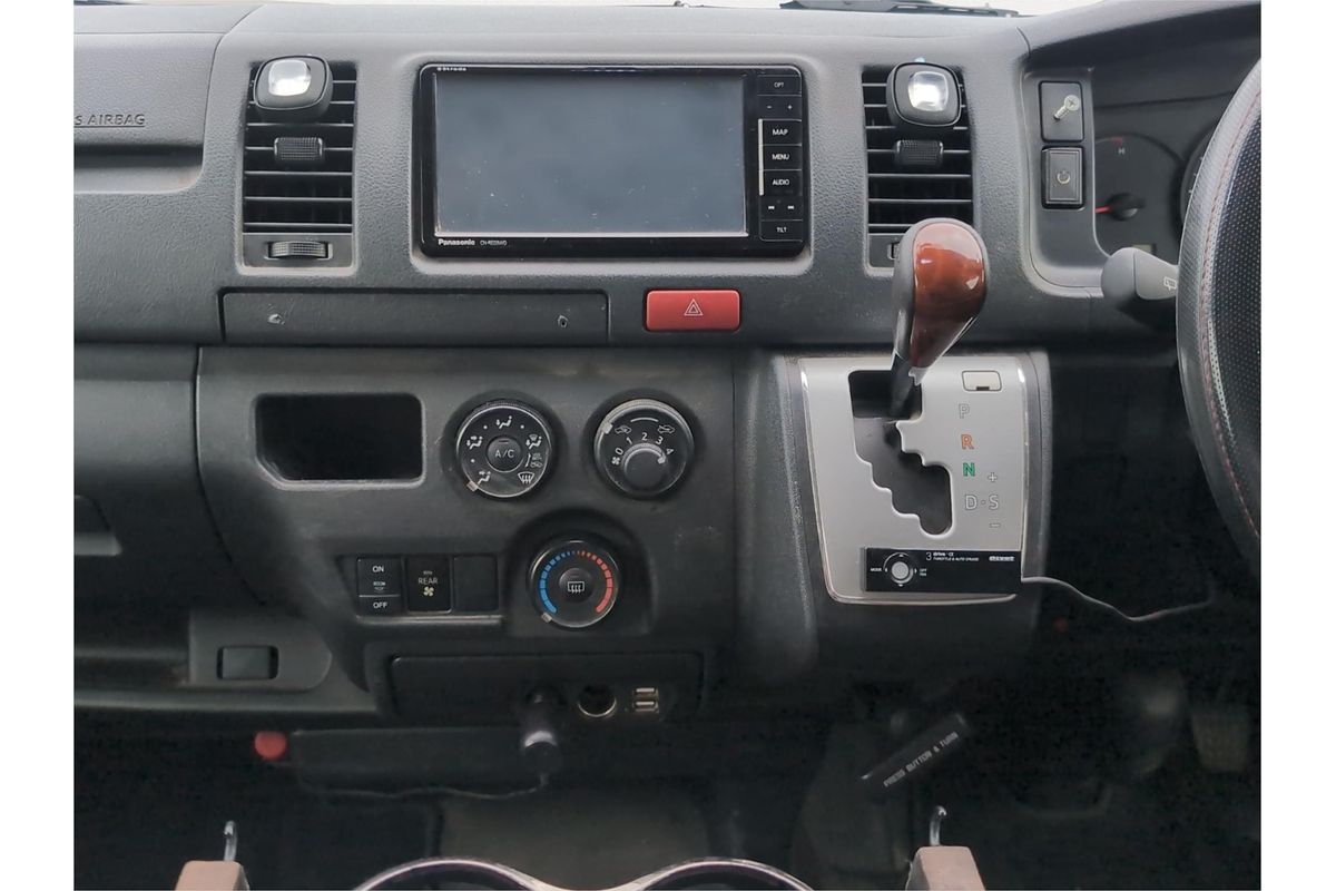 2017 Toyota Hiace Long DX GL PKG