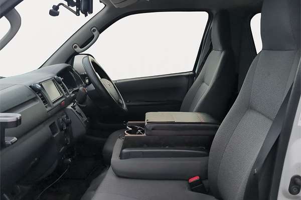 2017 Toyota Hiace Long DX GL PKG