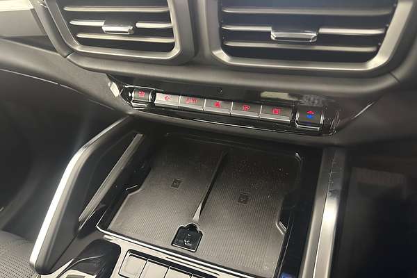 2025 LDV D90 Executive SV9A