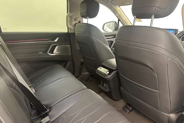 2025 LDV D90 Executive SV9A